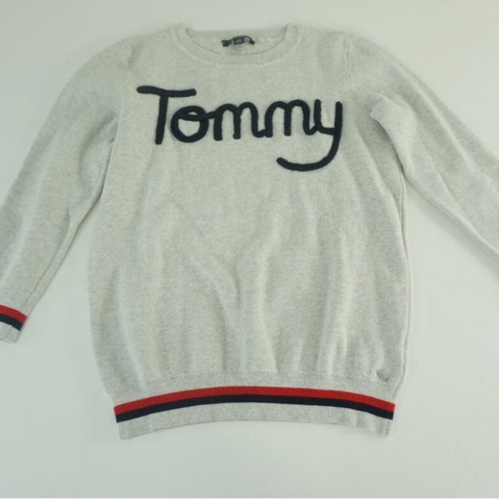 Tommy Hilfiger sweater